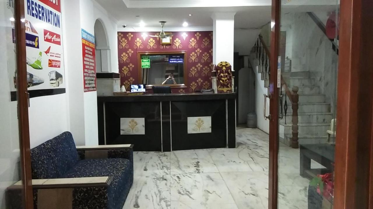 Hotel Euro International Yeni Delhi Dış mekan fotoğraf
