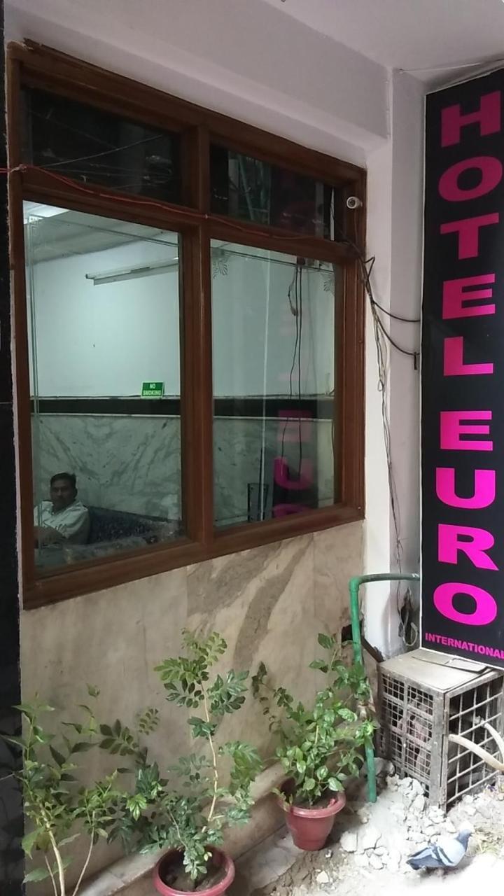 Hotel Euro International Yeni Delhi Dış mekan fotoğraf
