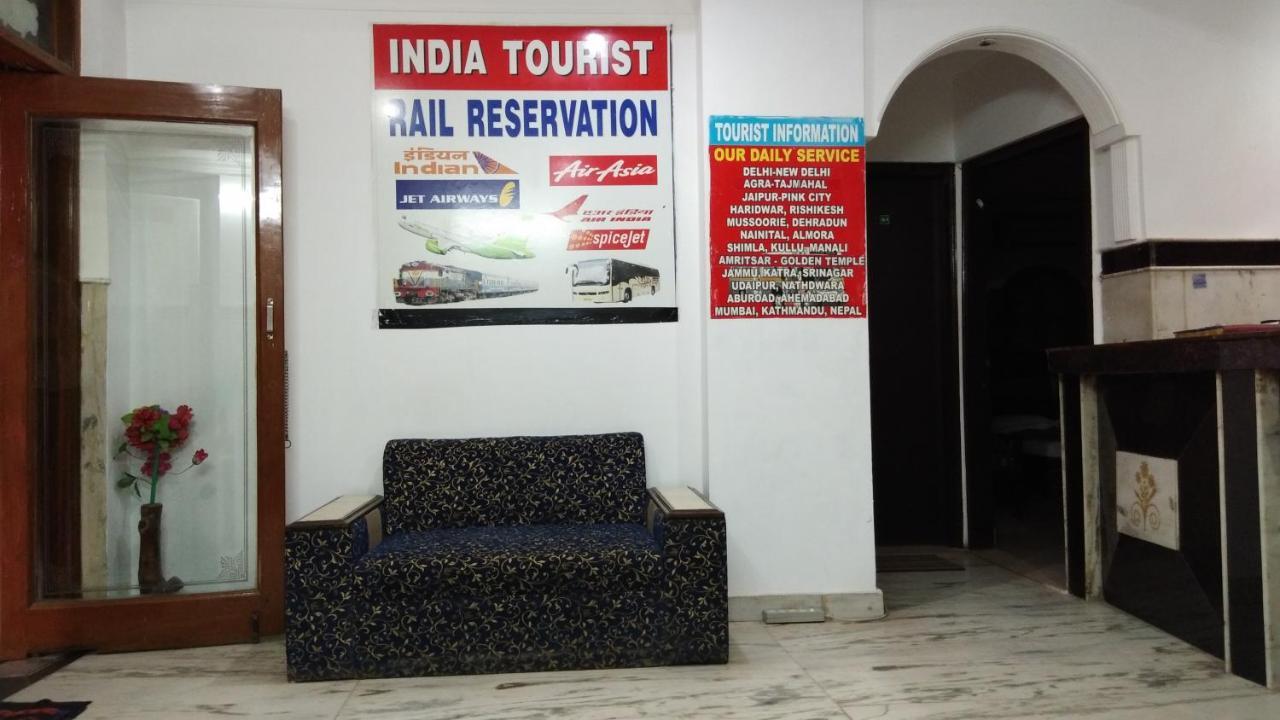 Hotel Euro International Yeni Delhi Dış mekan fotoğraf